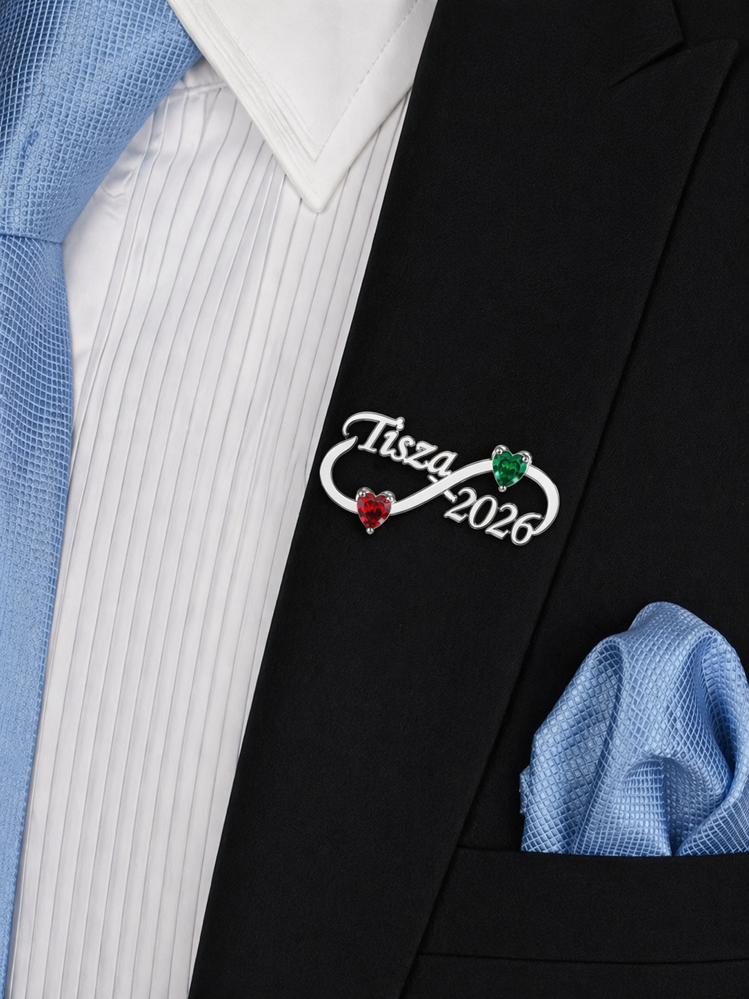 TISZA 2026 kitűző közelről